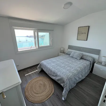 Апартаменти Atico Silgar 18 *